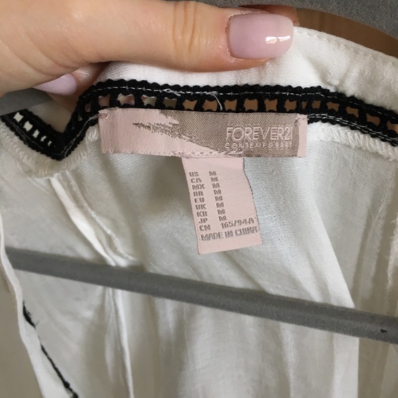 white flowy detailed top - Picture 3 of 3